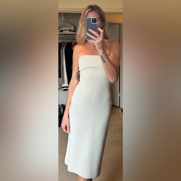 Babaton Aritzia Platform Sculpt Knit Bodycon Cream Bardot Midi Dress - Picture 10 of 11